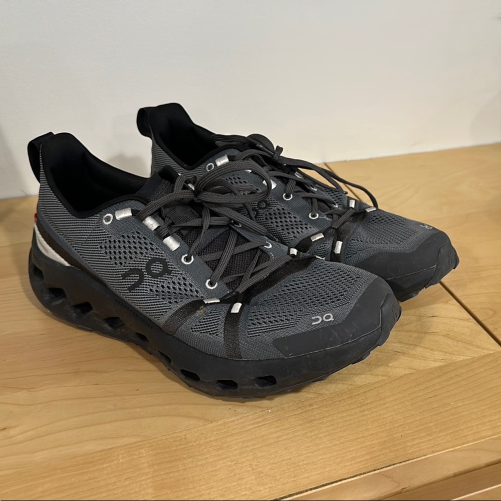 On Running Men's Gray Athletic Shoes